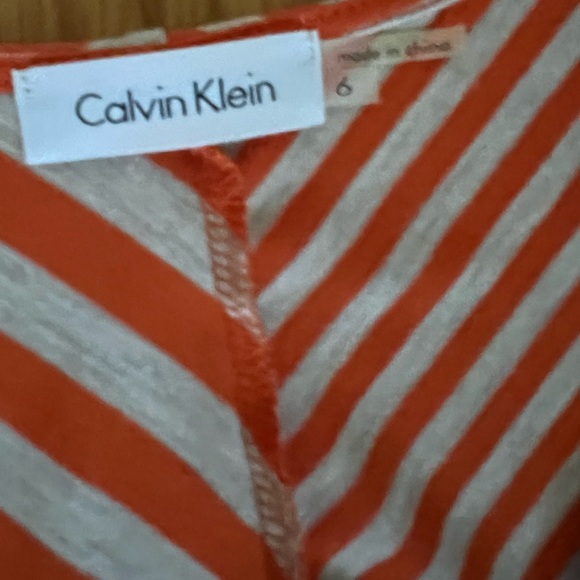 Calvin Klein Orange and Tan Chevron Midi Dress - Size 6 - Picture 3 of 3